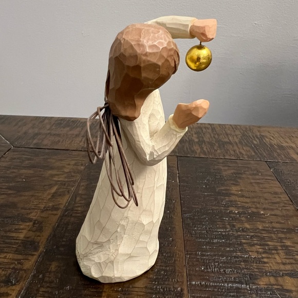 Rare & Retired - Willow Tree® “Angel of Wonder” Figurine (2002) - Picture 2 of 9